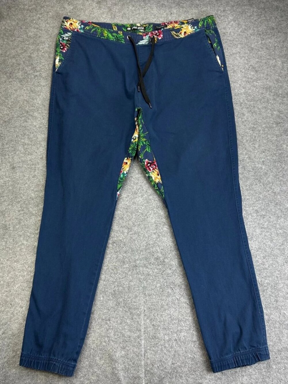 Ecko Unltd. Jogger Pants Mens 38 Navy Blue Tropical Floral Drawstring Skinny Fit